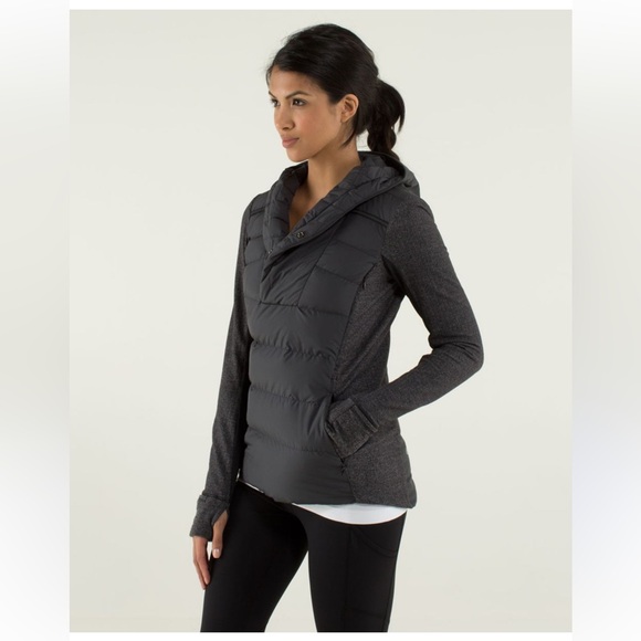 Lululemon Fluff Off Pullover - Picture 1 of 4